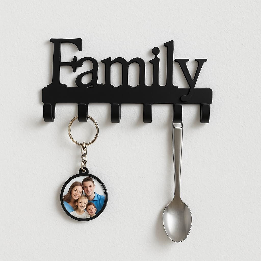 Metal key holder