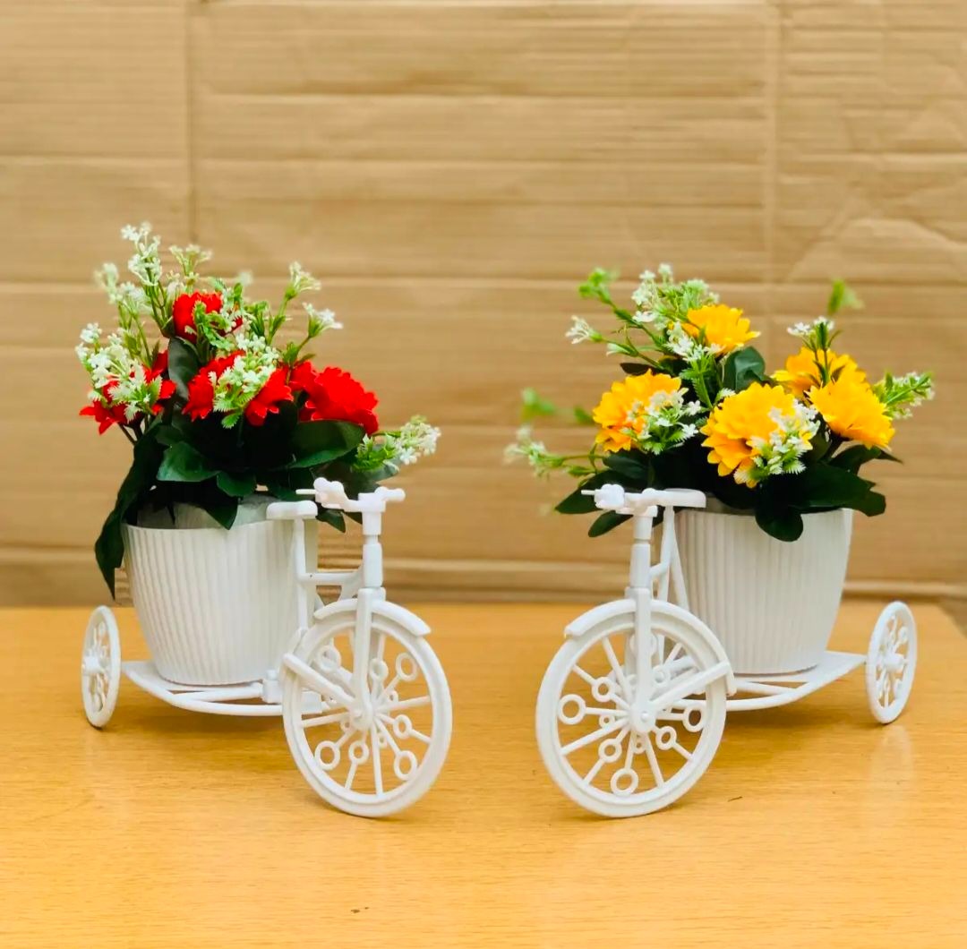 Unique Floral Cycle Decoration